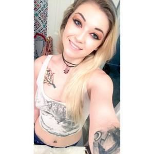 Meet your Posher, Luna